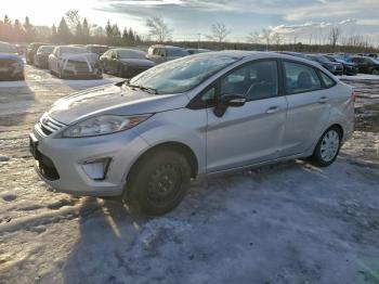  Salvage Ford Fiesta