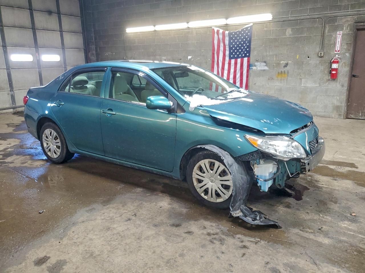 Toyota Corolla Base Image 3