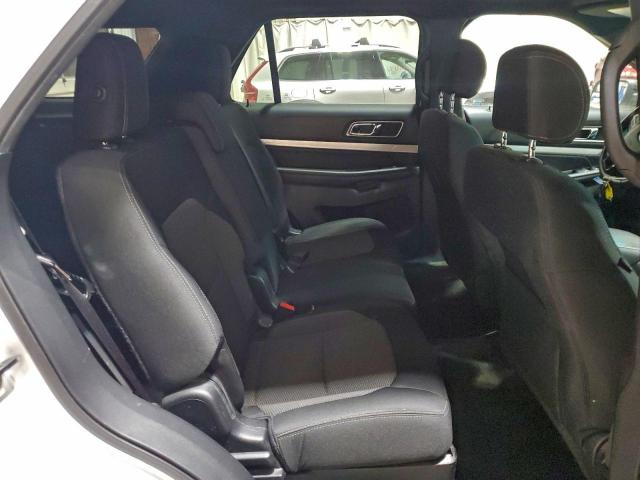 Ford Explorer Xlt Image 6