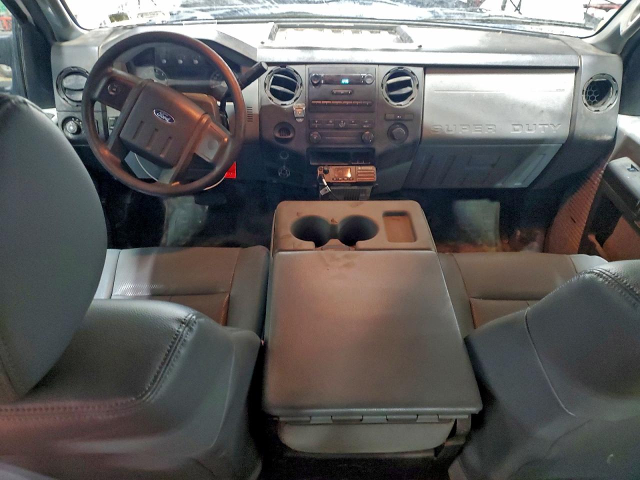 Ford F-250 Super Duty Image 4