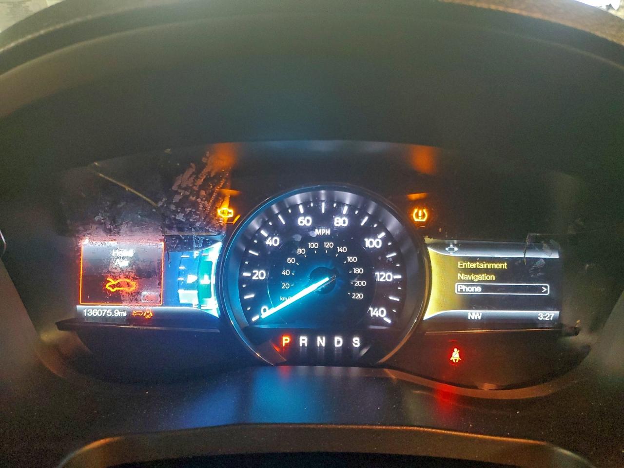 Ford Explorer Xlt Image 7