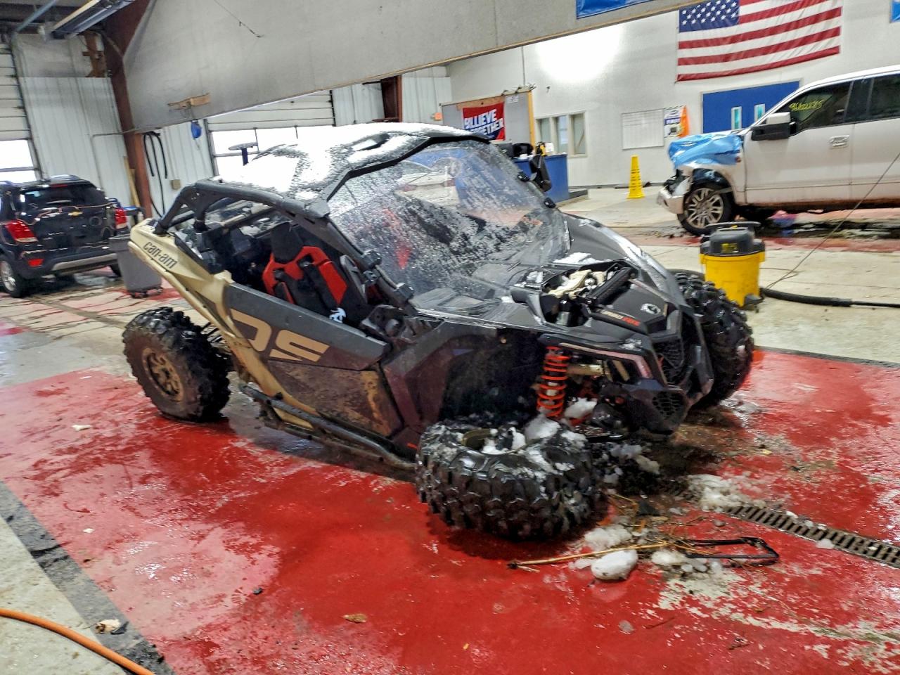 Can-Am Maverick X Ds Turbo Rr Image 1