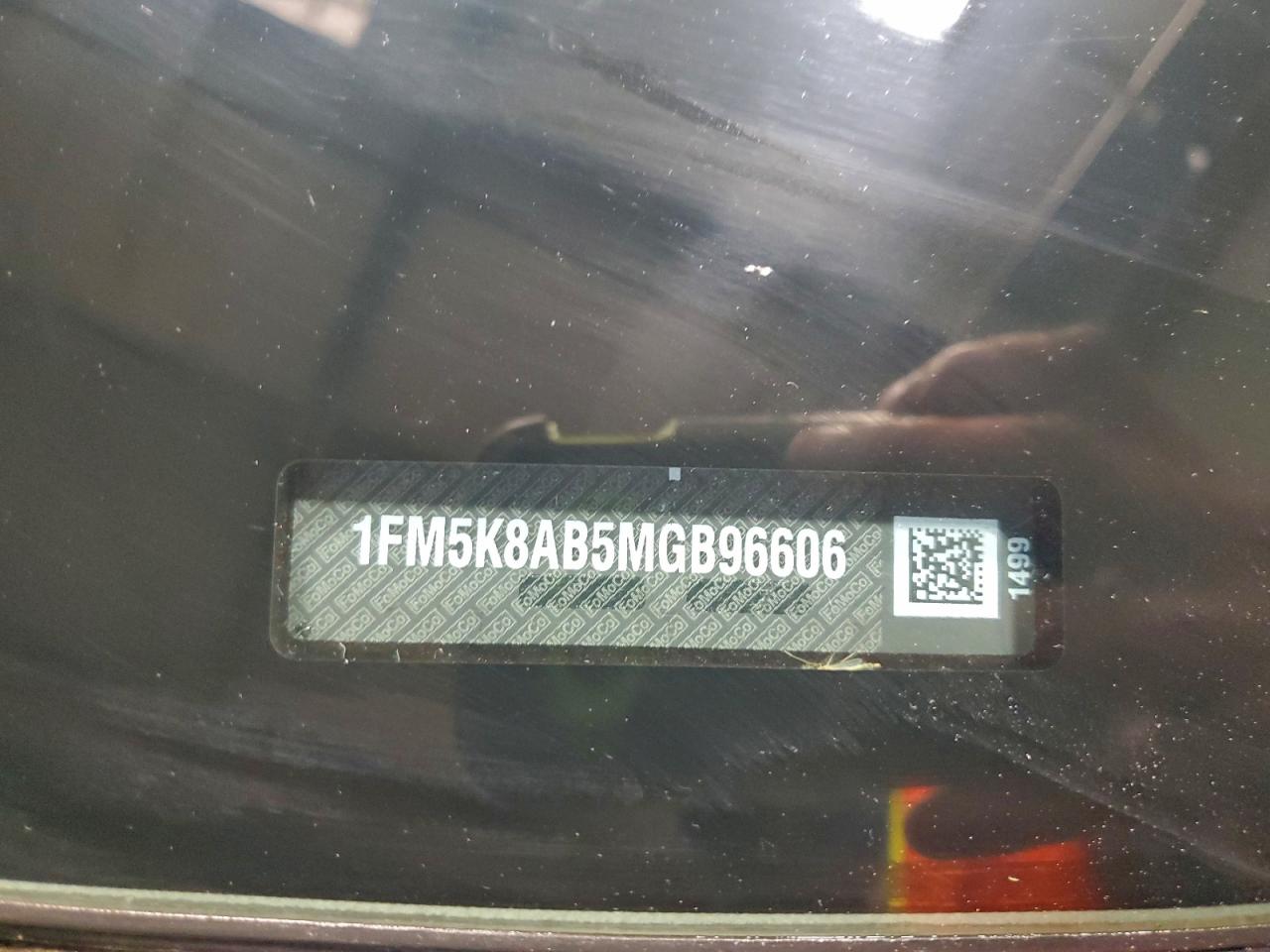 Ford Explorer Police Interceptor Image 12