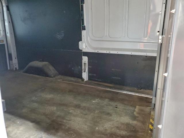 Ford Transit T-250 Image 14