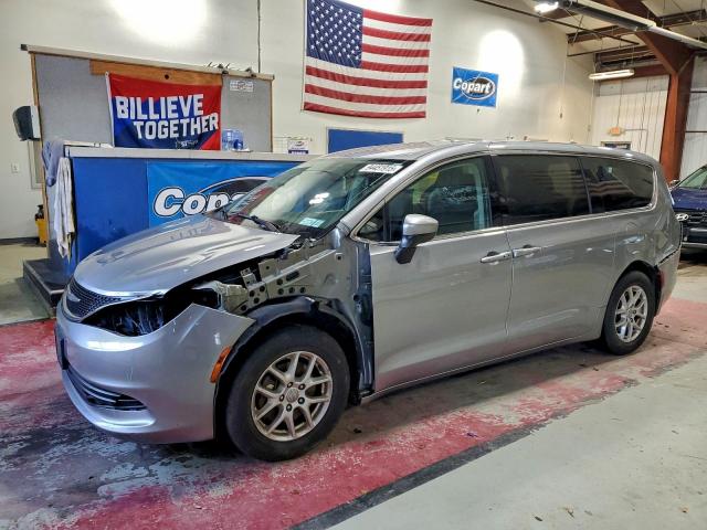  Salvage Chrysler Pacifica