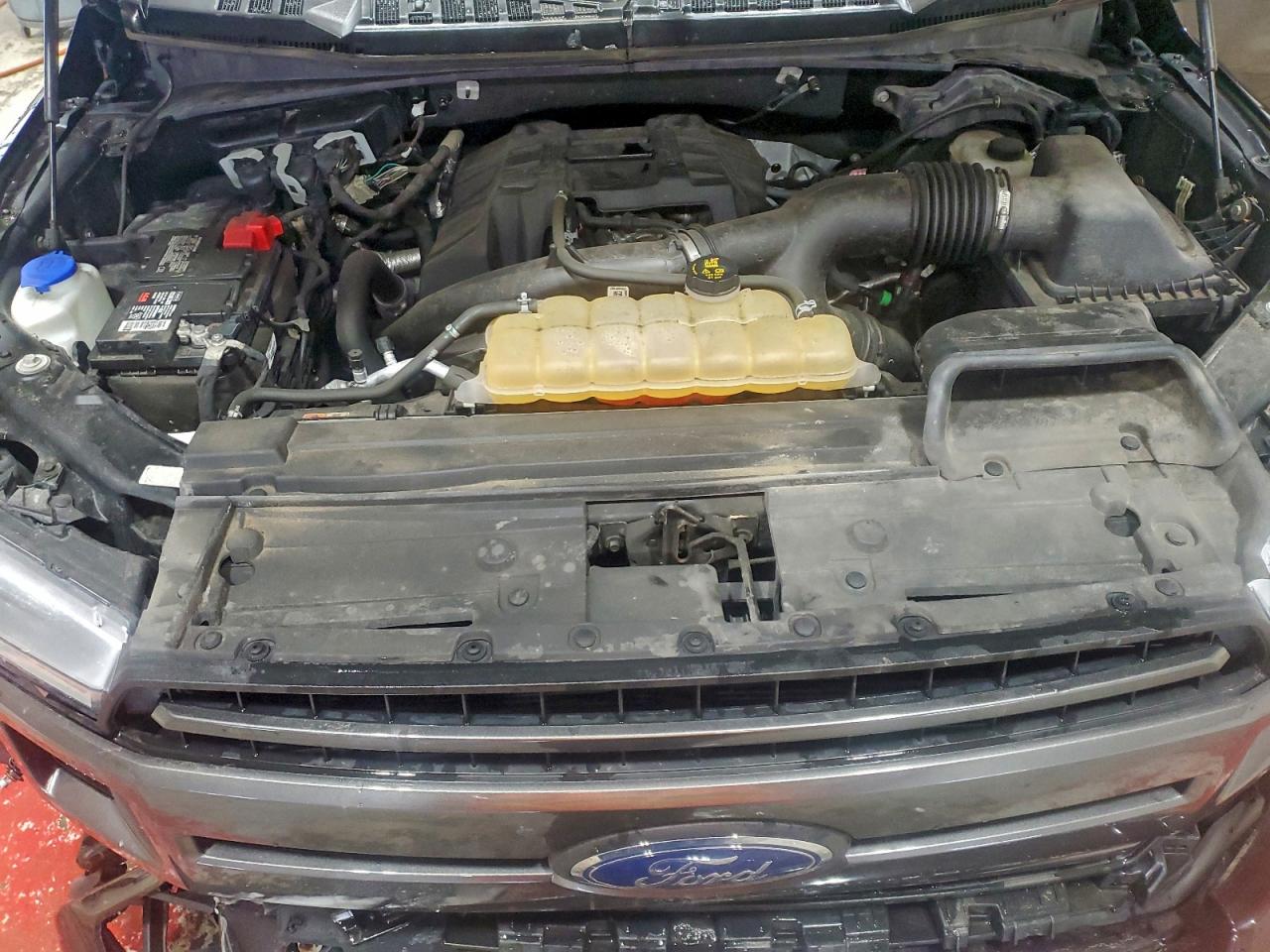 Ford F-150 Super Cab Image 8