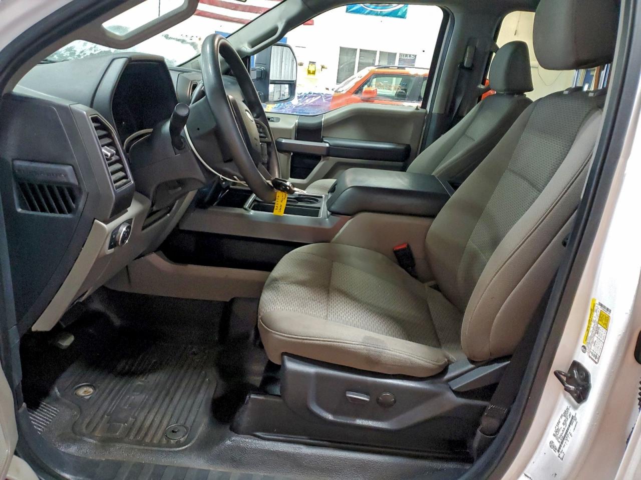 Ford F-250 Super Duty Image 7