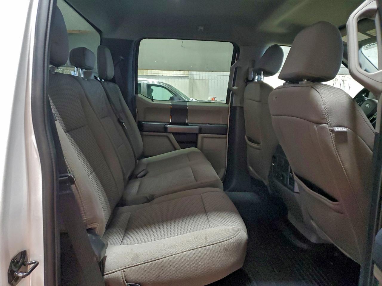 Ford F-250 Super Duty Image 2