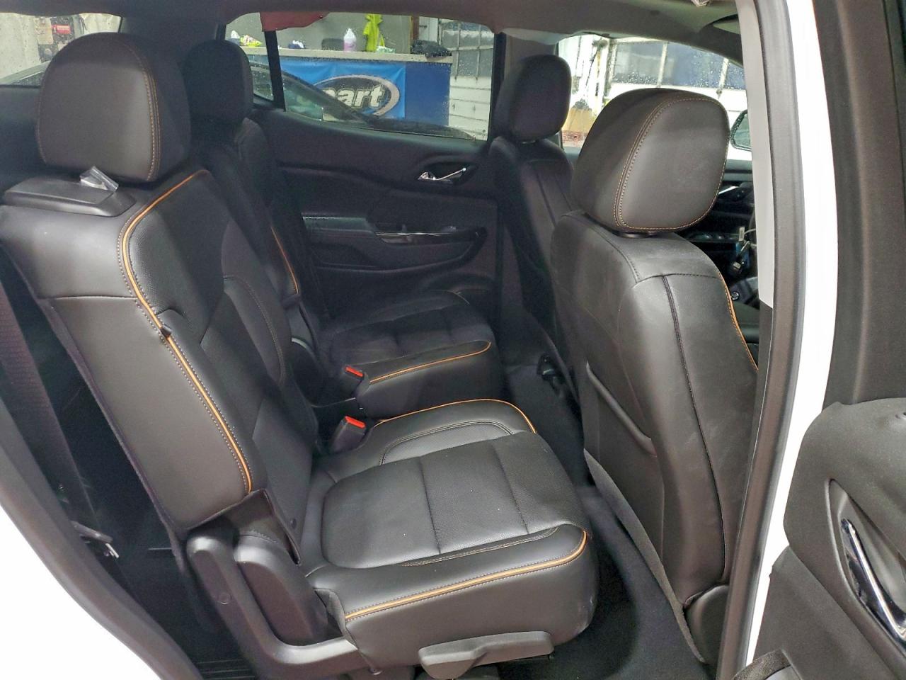 GMC Acadia At4 Image 8