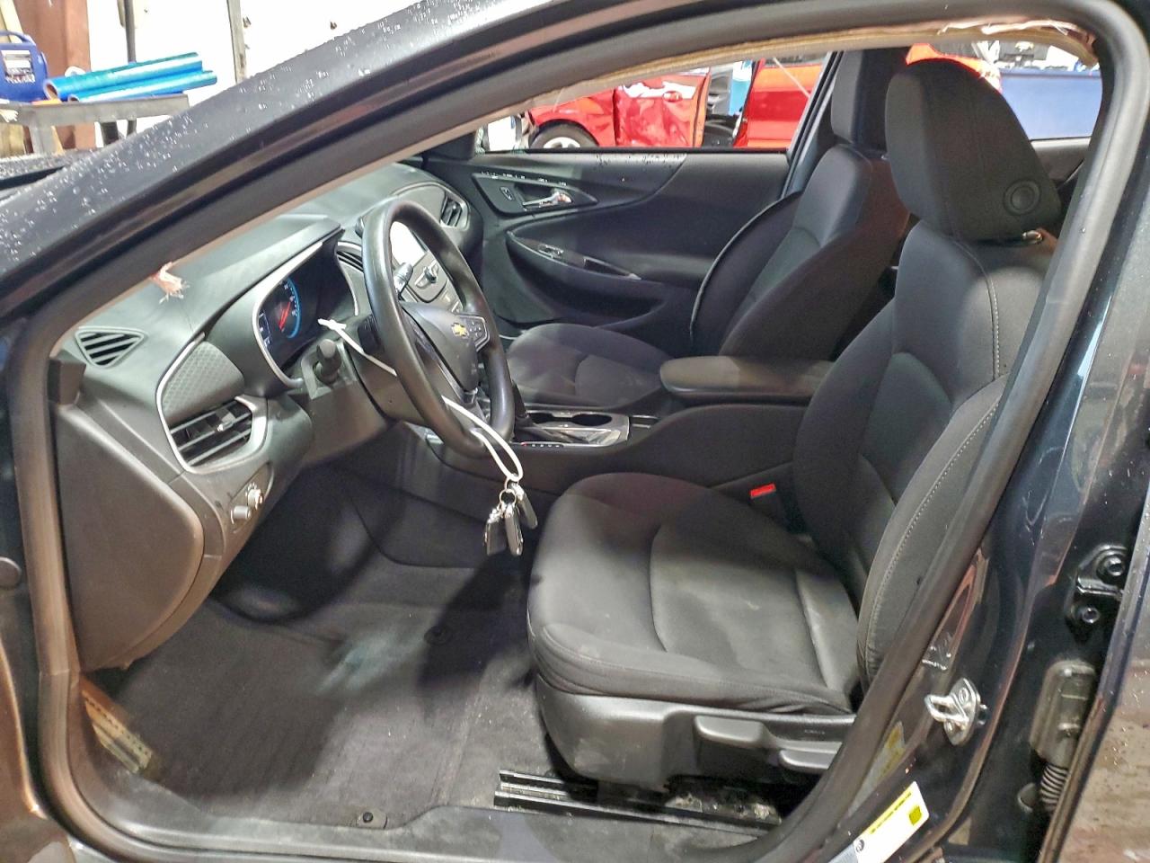 Chevrolet Malibu Ls Image 4