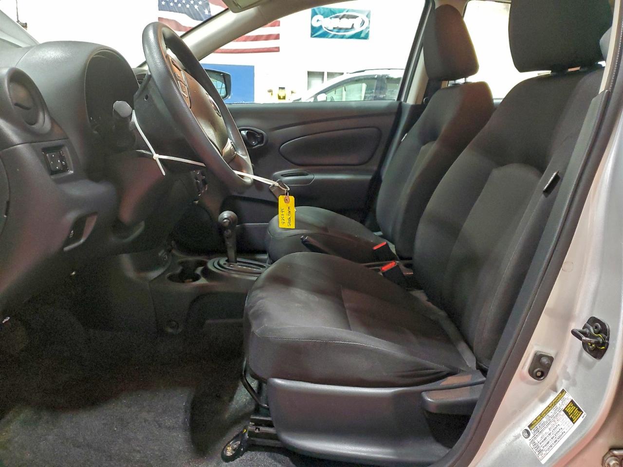 Nissan Versa S Image 11