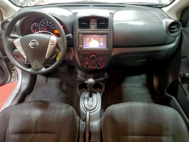 Nissan Versa S Image 5