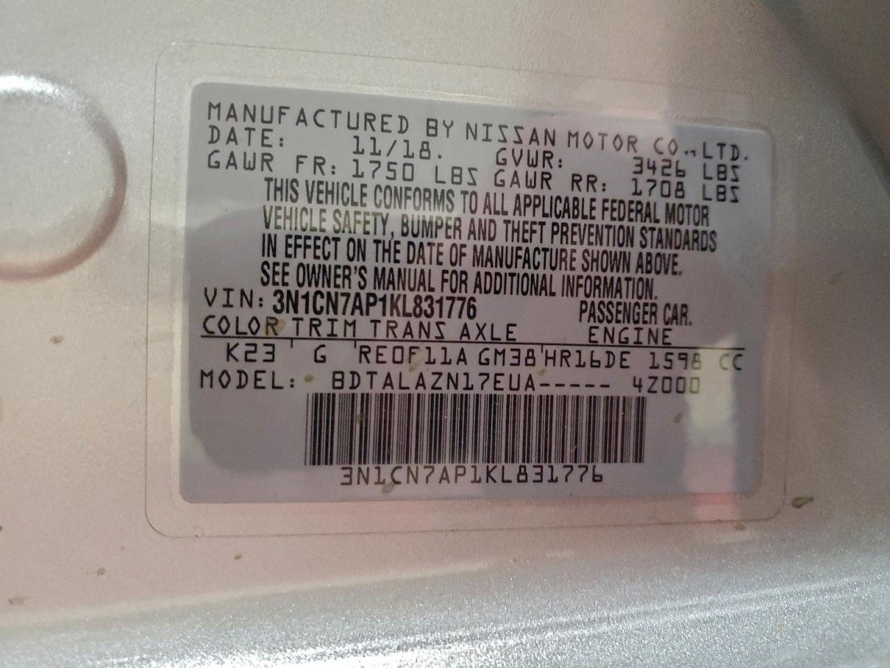 Nissan Versa S Image 6