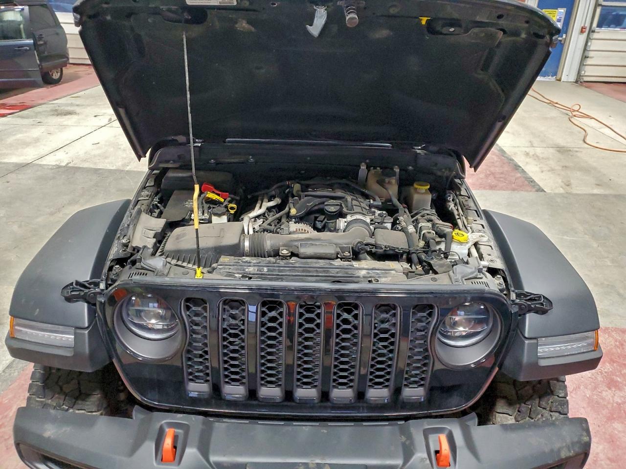 Jeep Gladiator Mojave Image 6