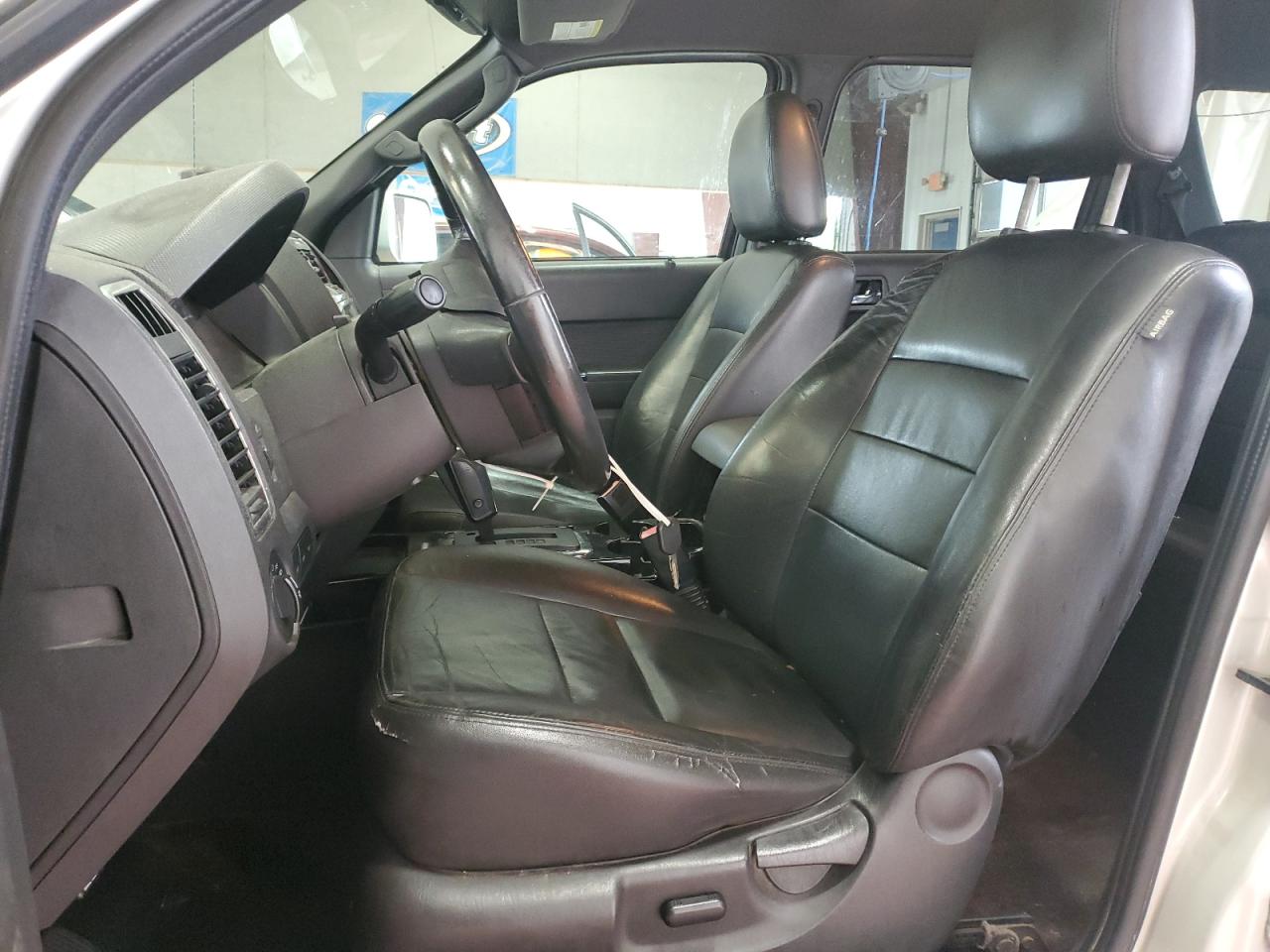 Ford Escape Limited Image 4