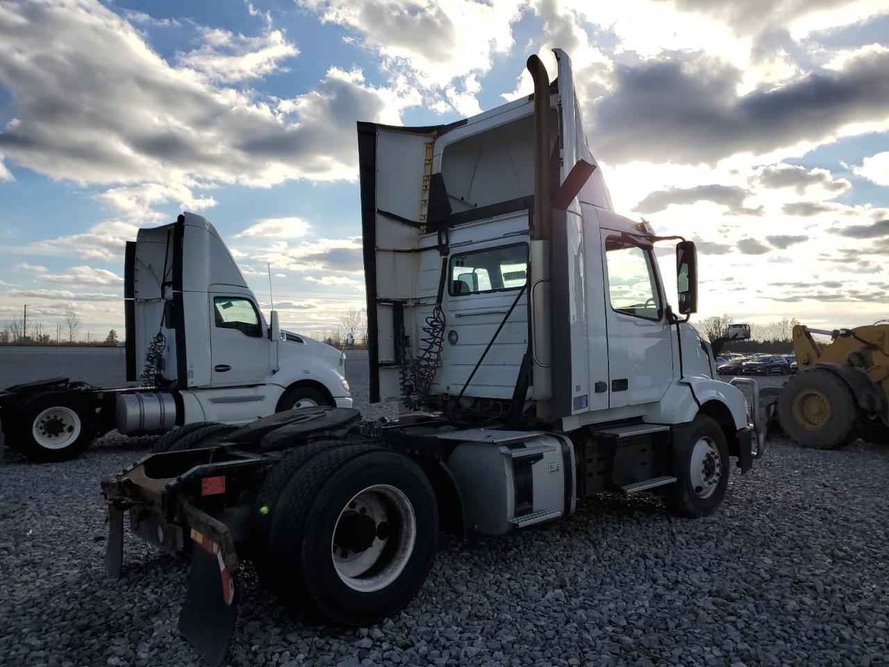 Volvo Vnl Vnl Image 3