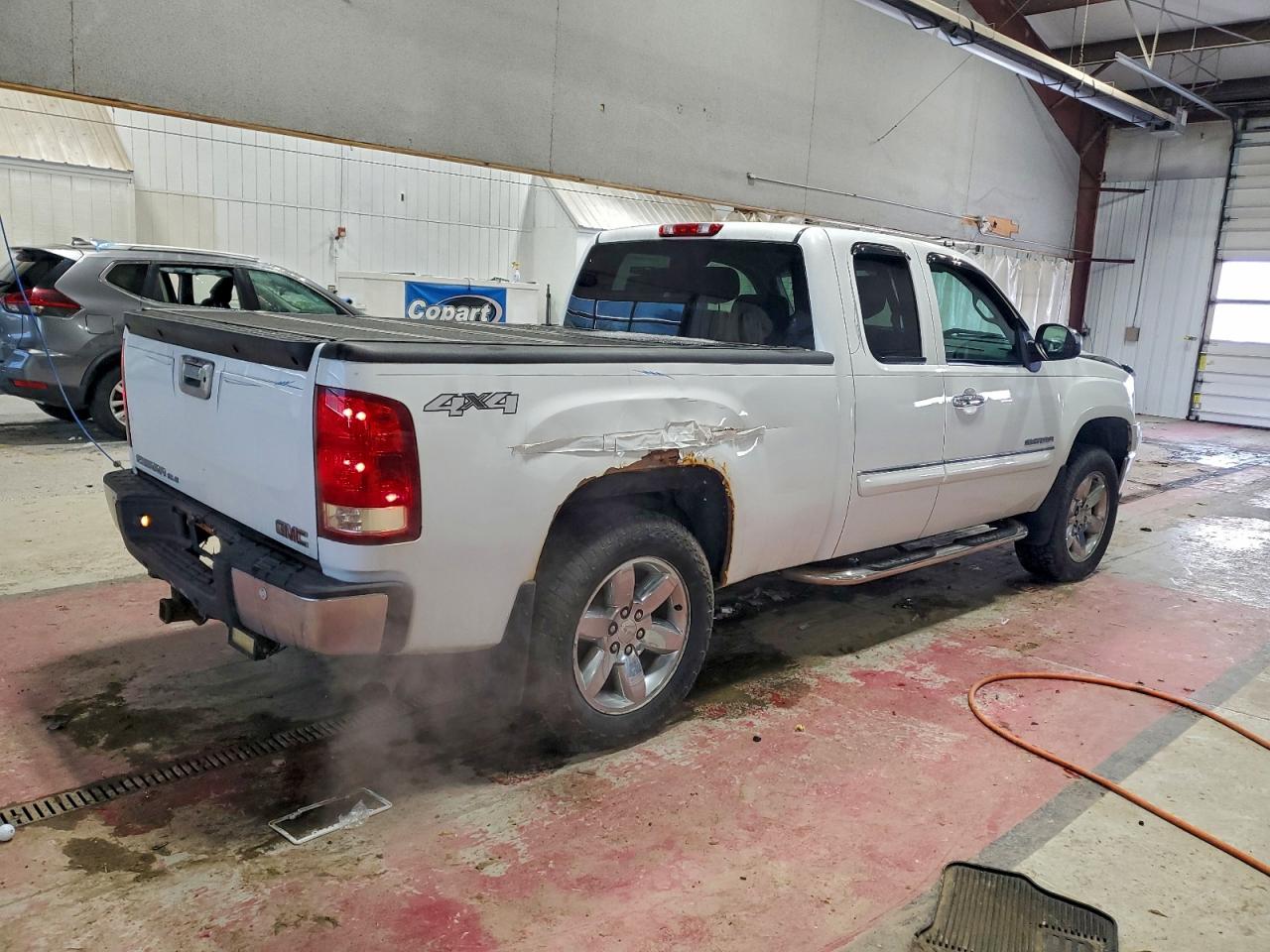 GMC Sierra K1500 Sle Image 13