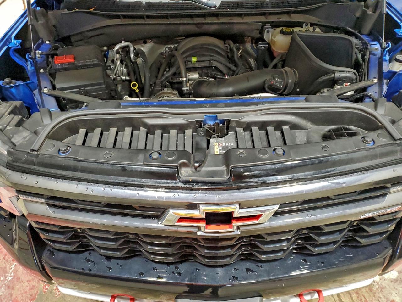 Chevrolet Silverado K1500 Zr2 Image 11