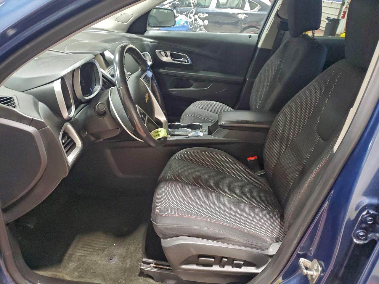 Chevrolet Equinox Lt Image 2