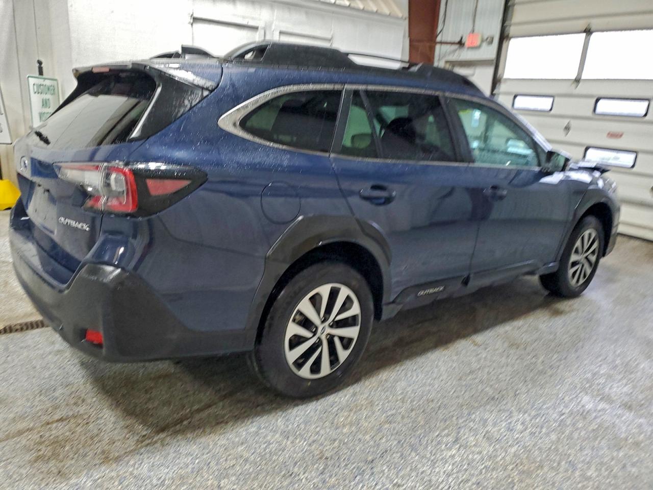 Subaru Outback Premium Image 2
