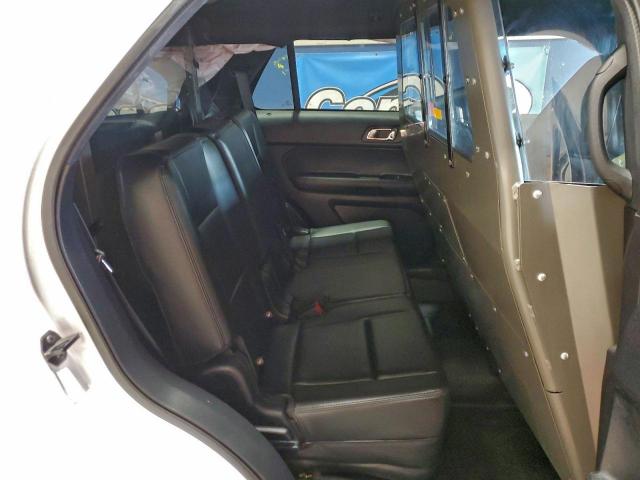 Ford Explorer Police Interceptor Image 9