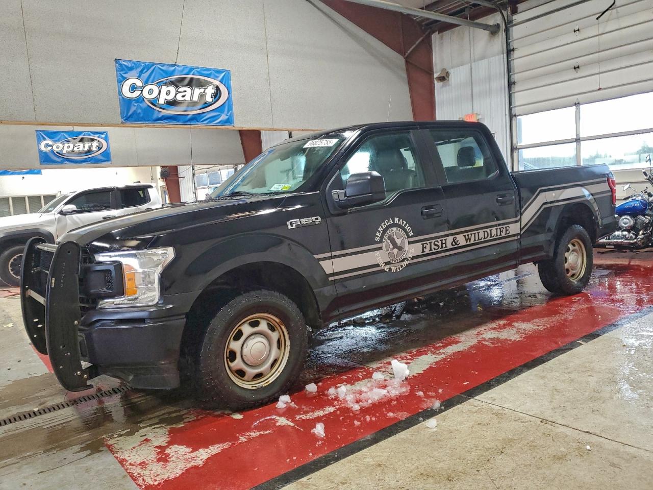 Ford F-150 Supercrew Image 1