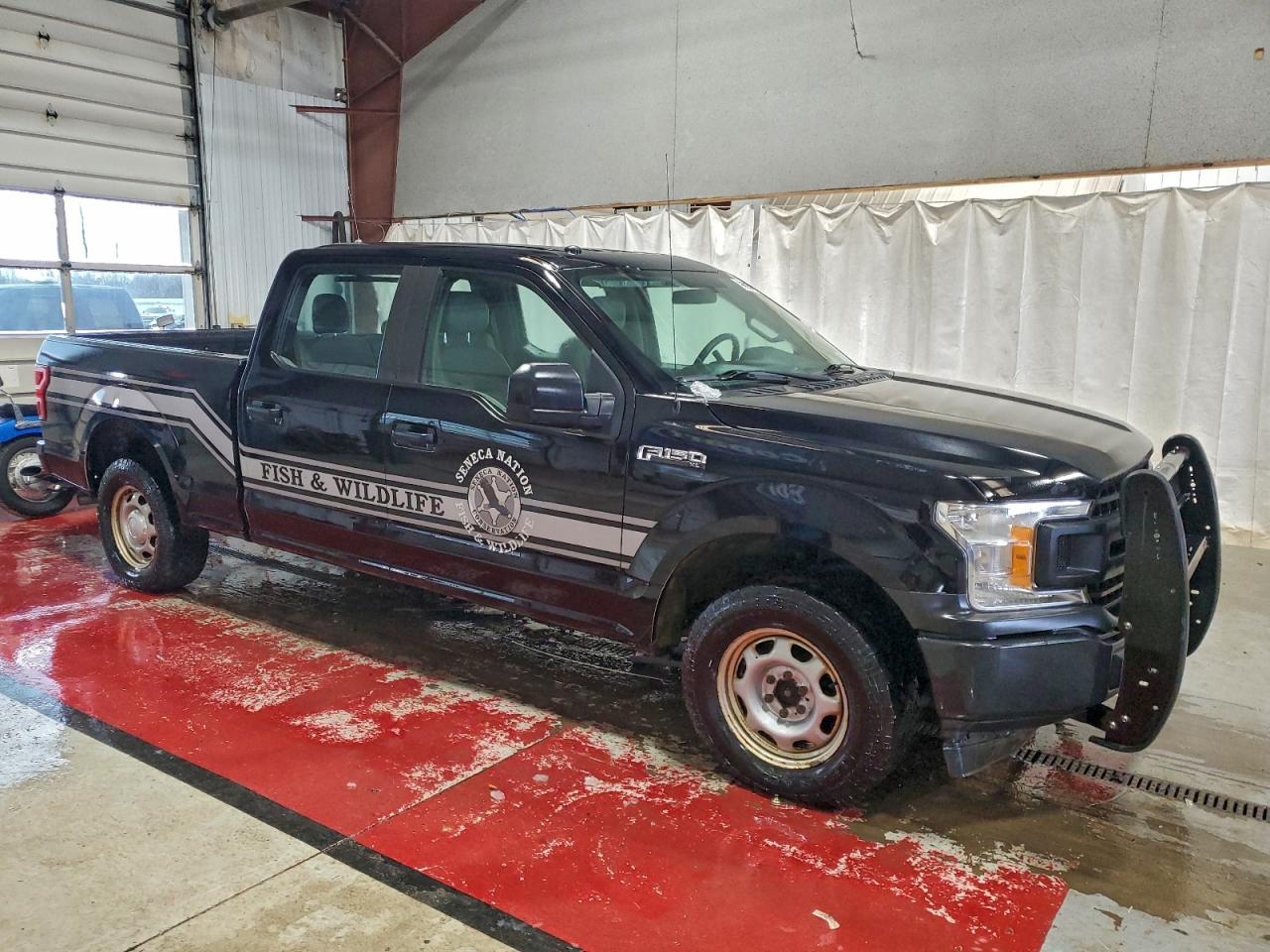 Ford F-150 Supercrew Image 2