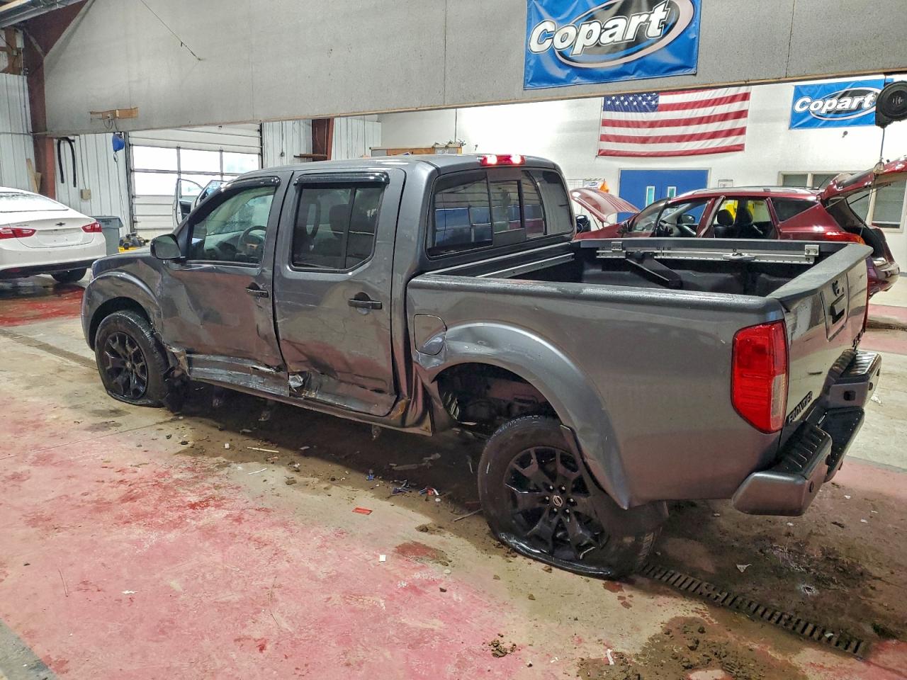 Nissan Frontier S Image 2