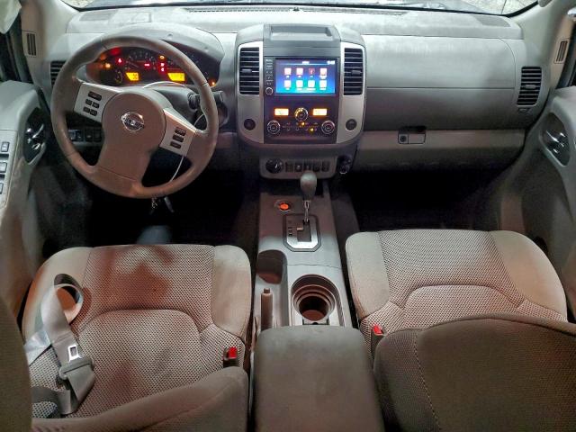 Nissan Frontier S Image 3