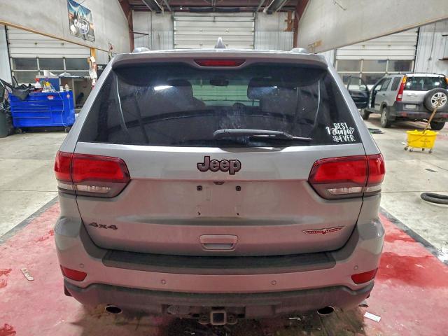 Jeep Grand Cherokee Trailhawk Image 8