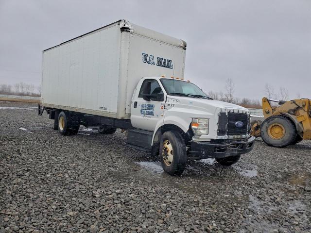 Ford F-650 Super Duty Image 12