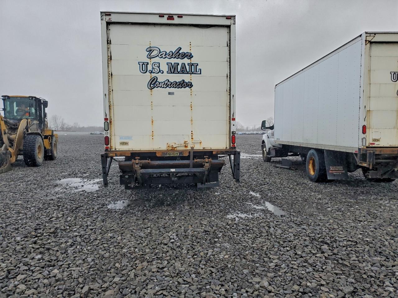 Ford F-650 Super Duty Image 4