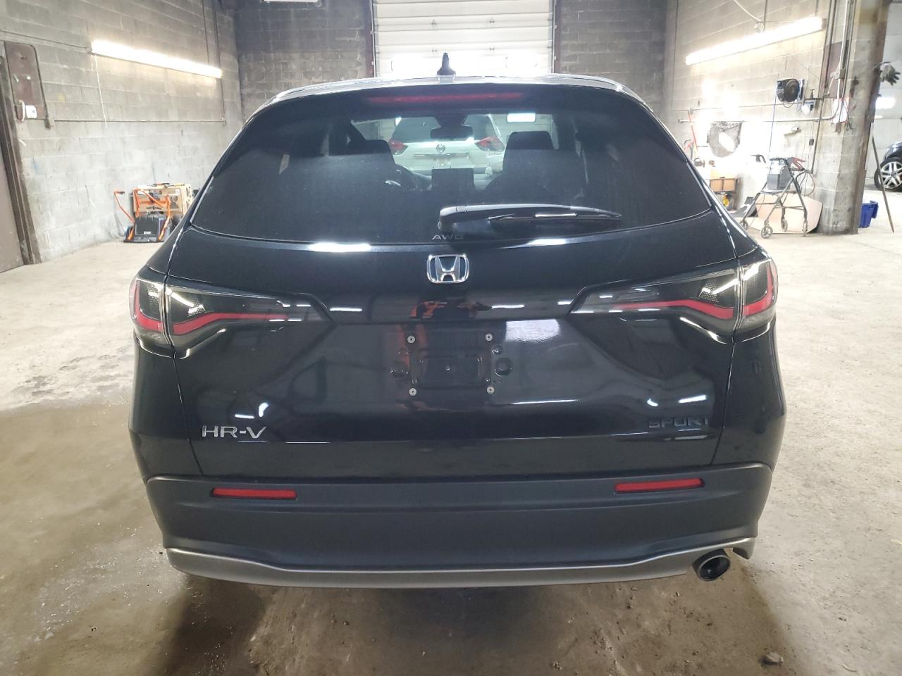 Honda HR-V Sport Image 2