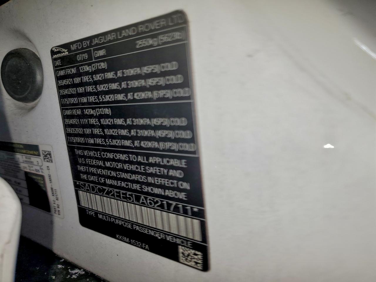 Jaguar F-PACE Svr Image 8