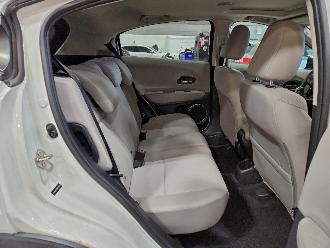 Honda HR-V Ex Image 8