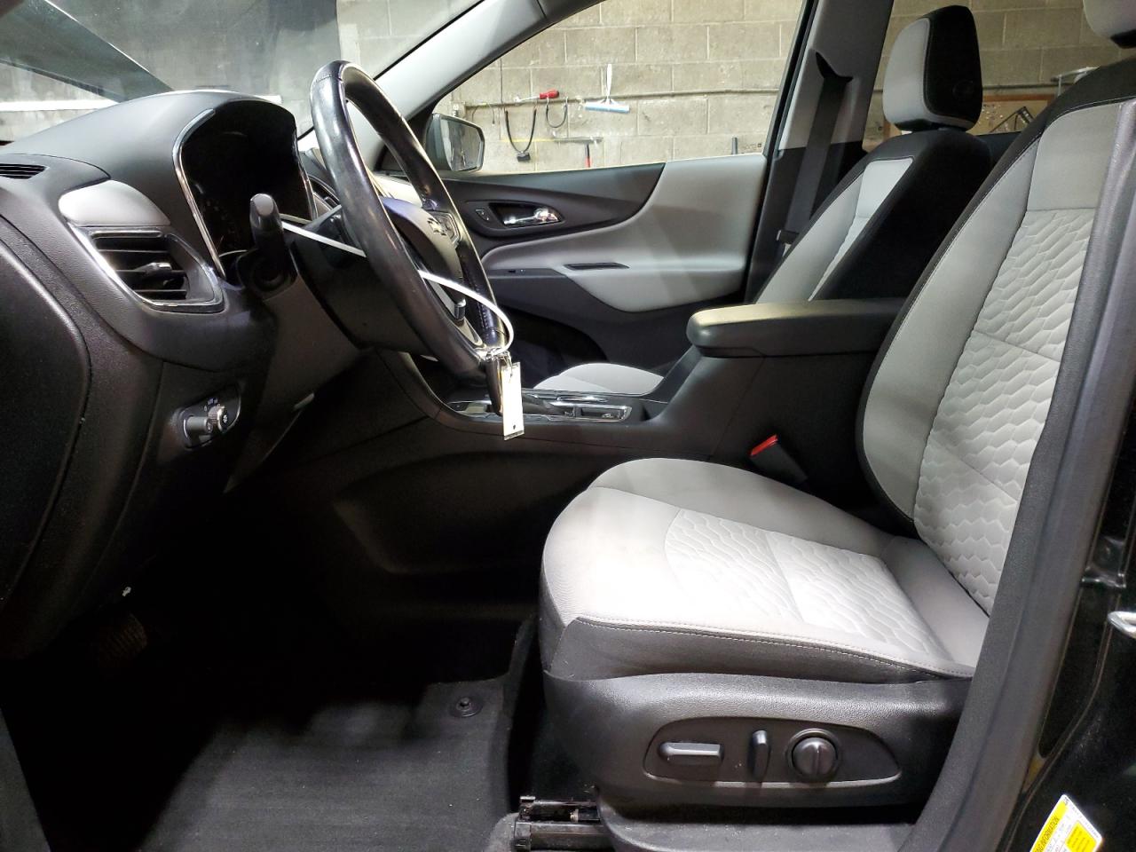 Chevrolet Equinox Lt Image 4