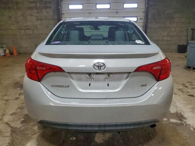 Toyota Corolla L Image 12