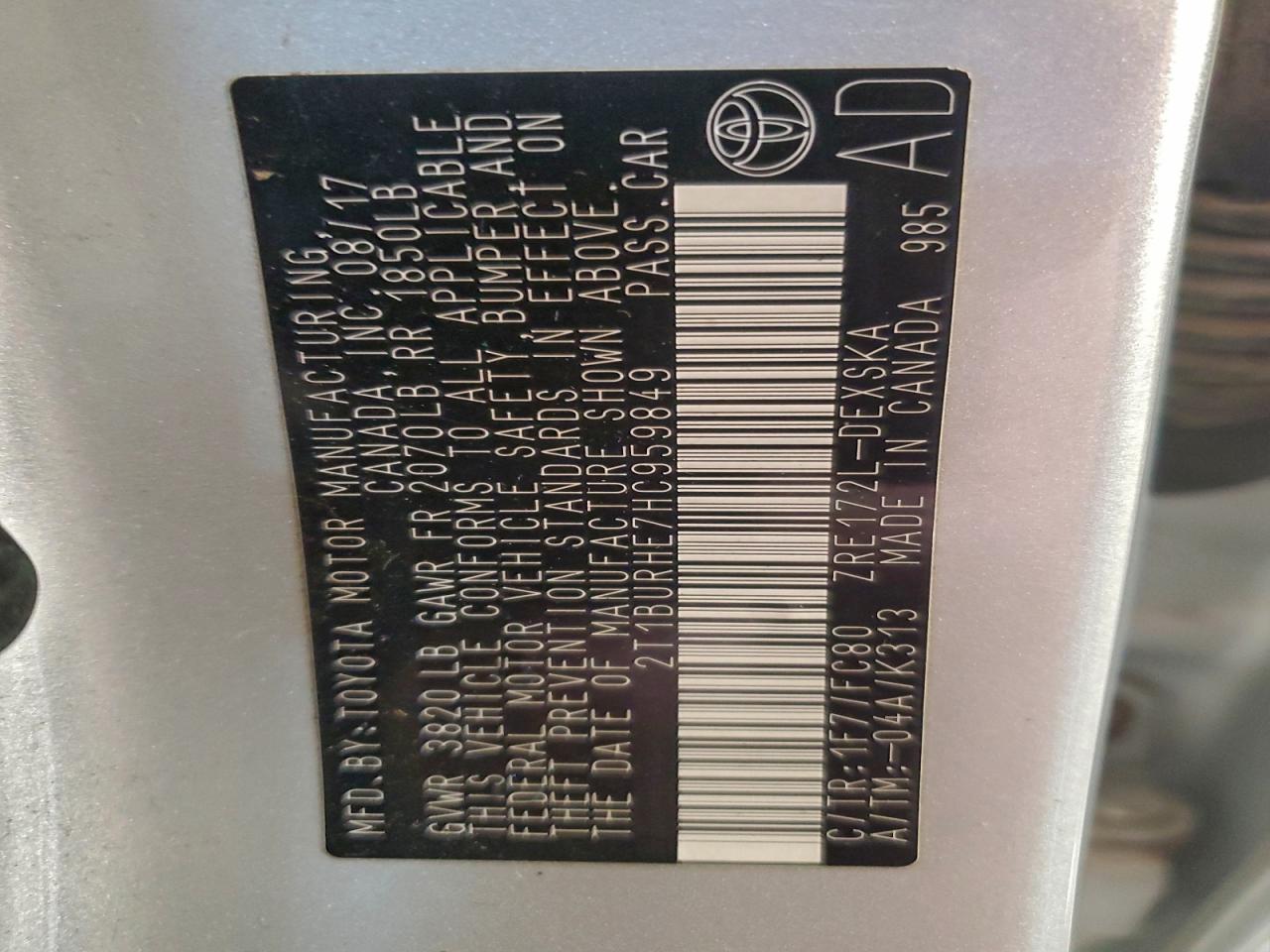 Toyota Corolla L Image 8