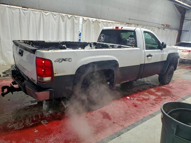 GMC Sierra K1500 Image 4
