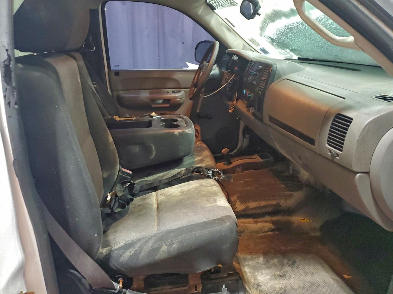 GMC Sierra K1500 Image 10