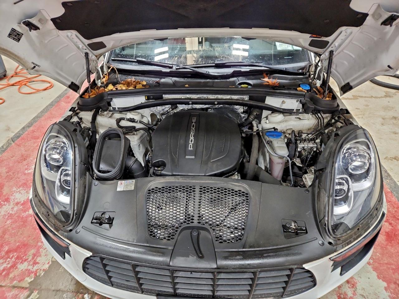 Porsche Macan Image 8