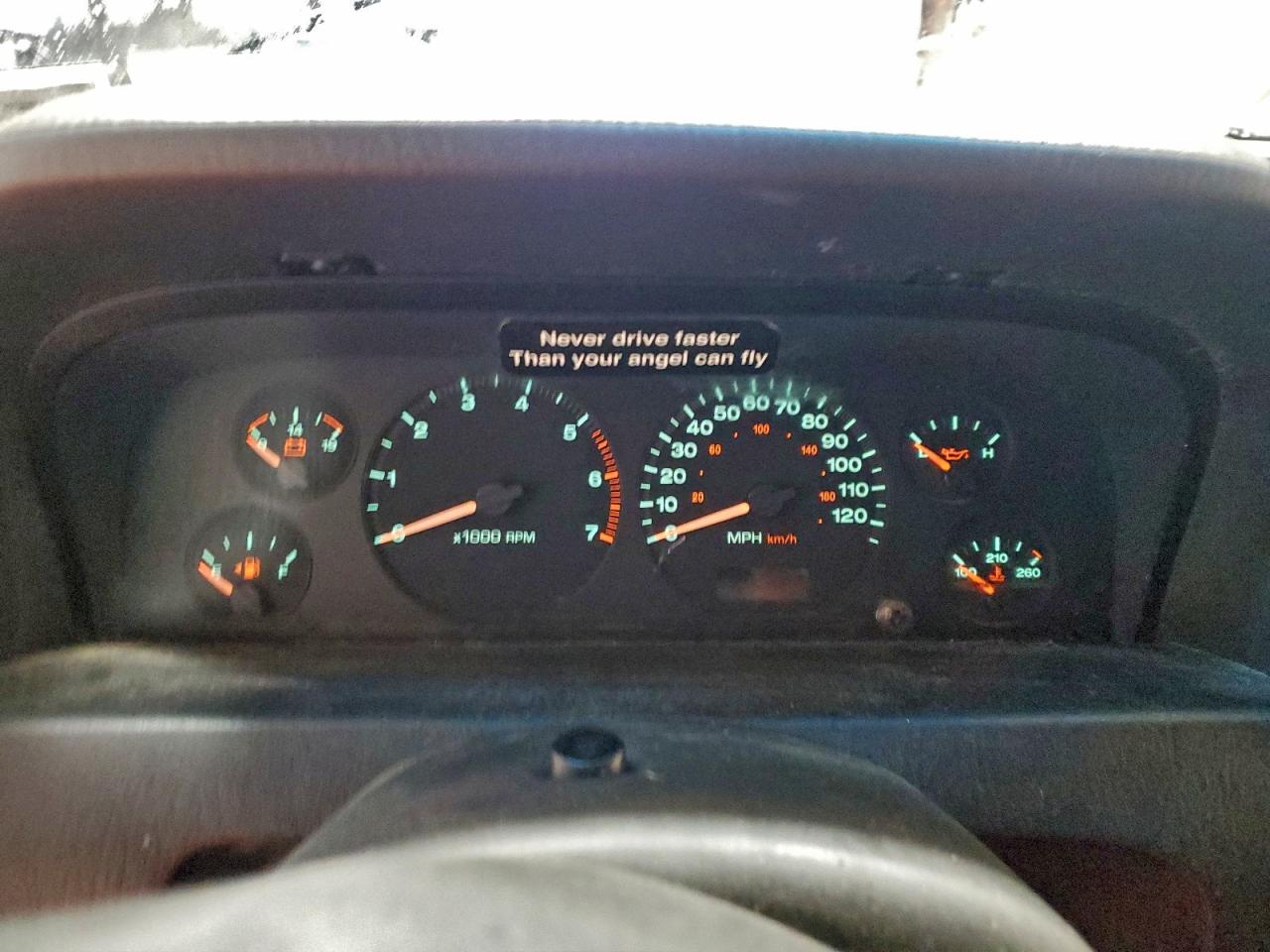 Jeep Grand Cherokee Laredo Image 9