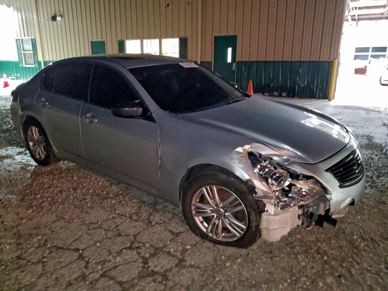 INFINITI G37 Image 6