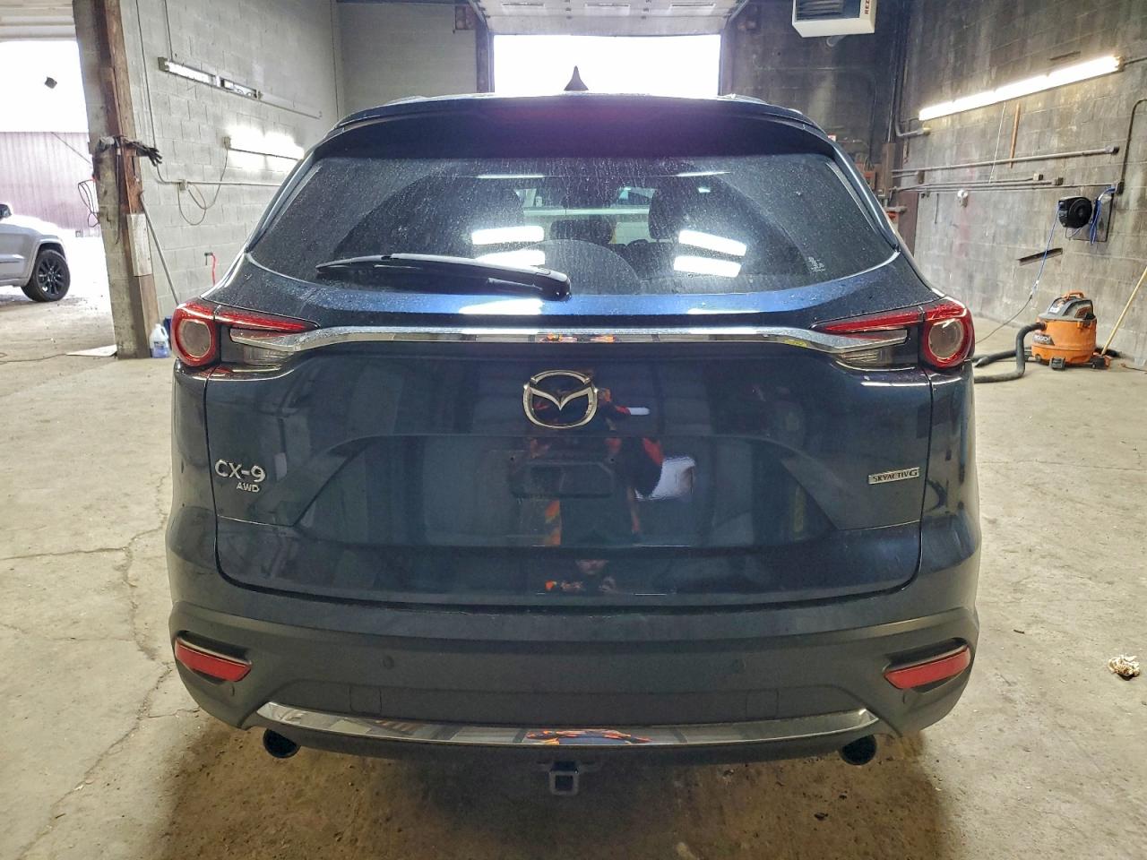 Mazda Cx Grand Touring Image 2