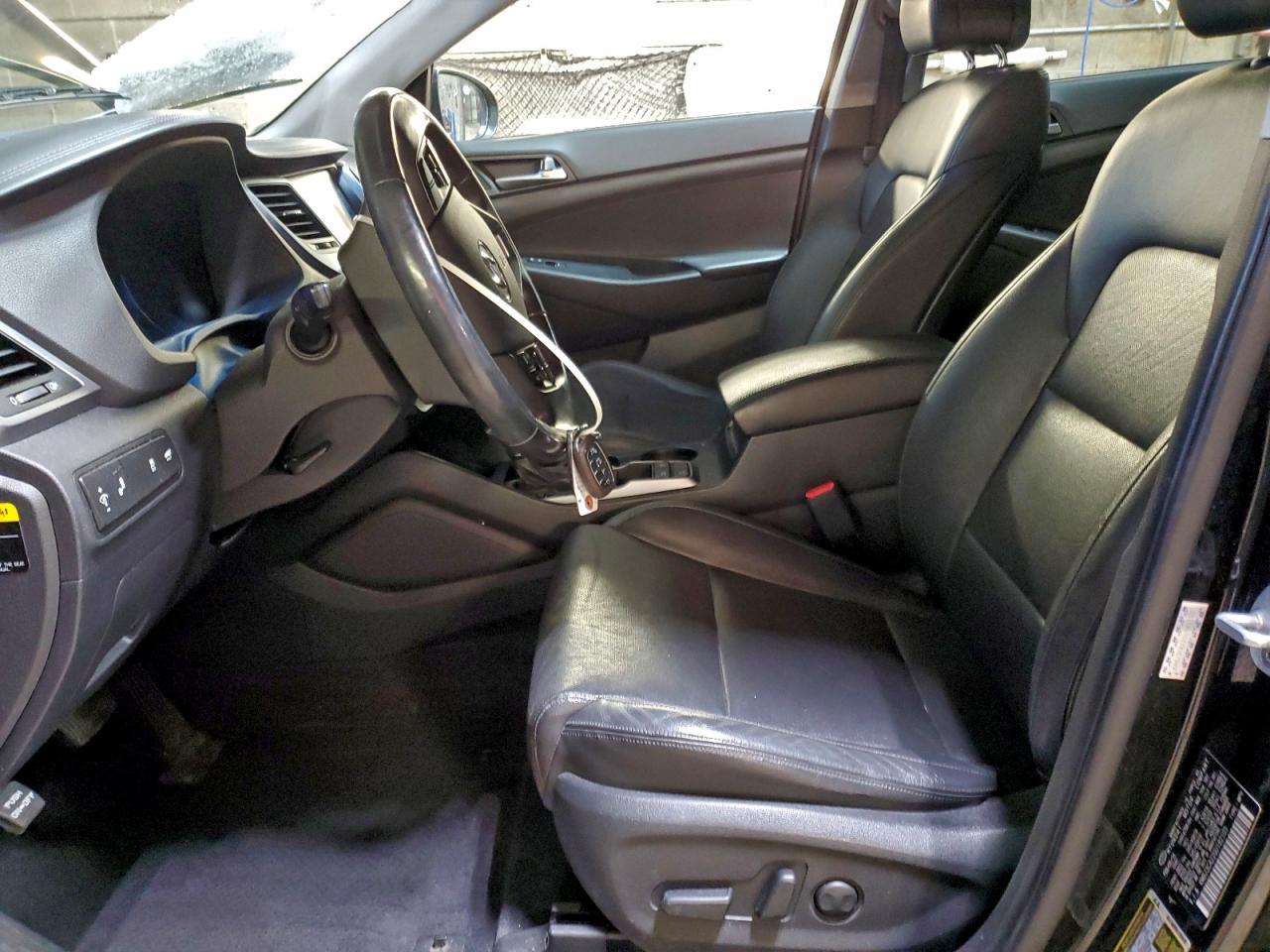 Hyundai TUCSON Limited Image 5