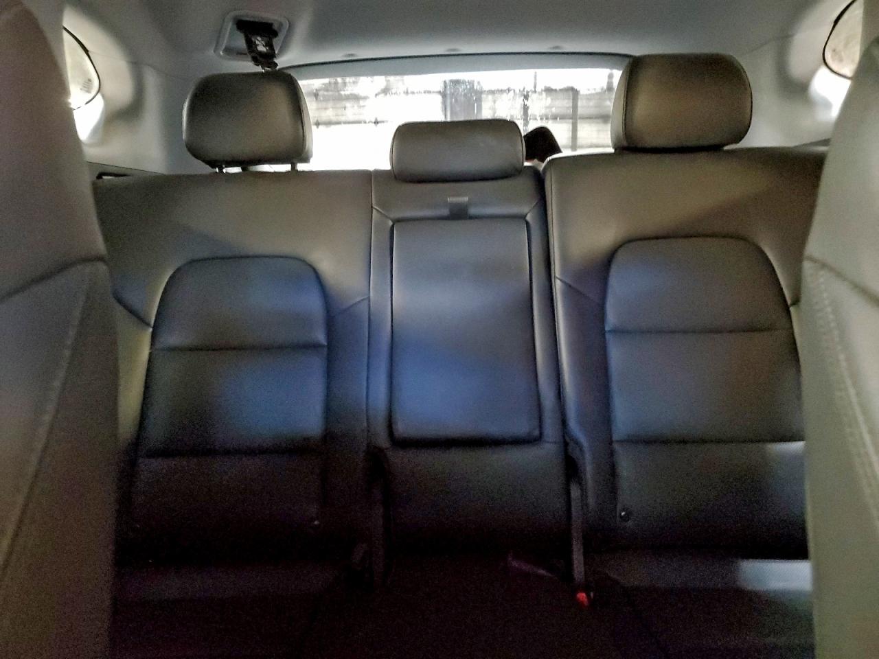 Hyundai TUCSON Limited Image 13