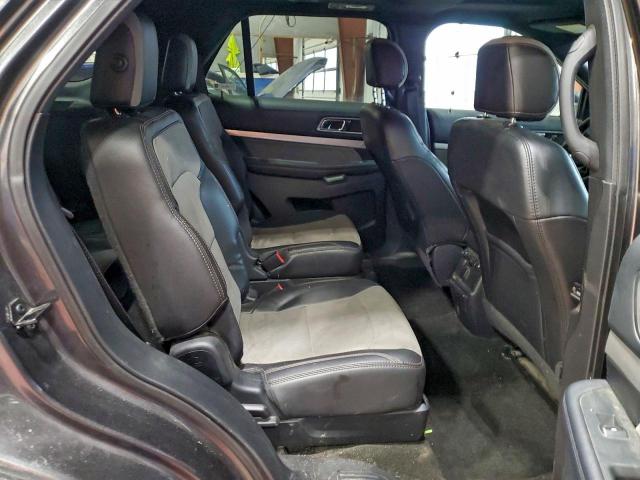 Ford Explorer Xlt Image 9