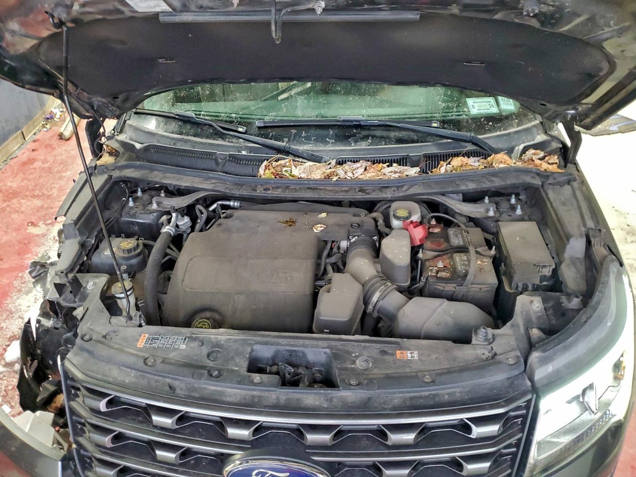 Ford Explorer Xlt Image 10