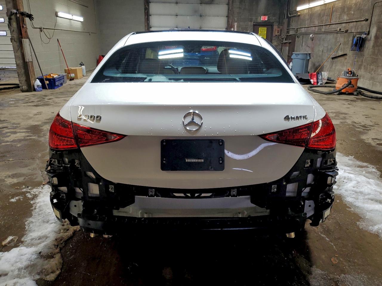 Mercedes-Benz C-Class 300 4matic Image 12