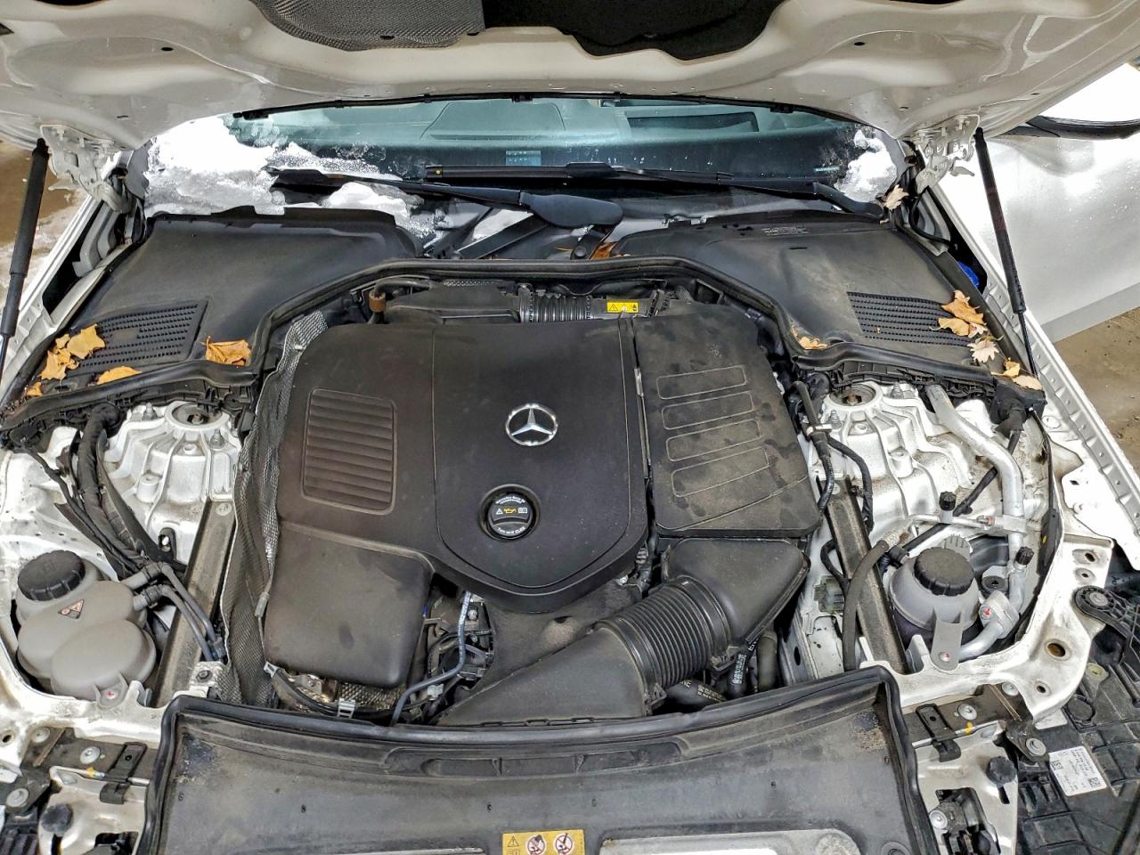 Mercedes-Benz C-Class 300 4matic Image 11